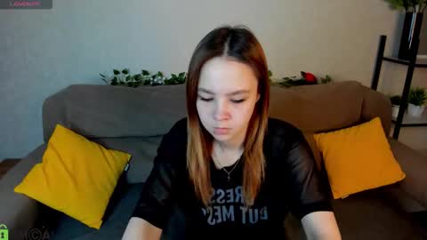 Snapshot of lori_blossom chatting on February 2026 09:26:02 AM LORI online show from February 2026 09:26:02 AM