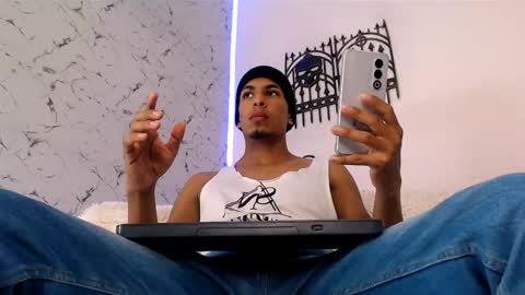 Snapshot of lorian_vikel chatting on October 2025 08:52:02 PM Lorian Vikel online show from October 2025 08:52:02 PM