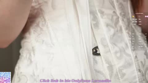 Snapshot of lornaelin chatting on October 2025 05:57:02 PM Dia 700-1630Rose 1900-430UTC1 online show from October 2025 05:57:02 PM