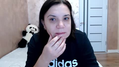 LorraGrey online show from February 2026 07:03:02 AM