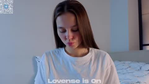 Jess online show from November 2025 02:54:01 AM