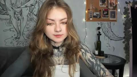 lostallice online show from October 2025 04:24:02 AM