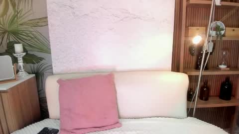 Lotti online show from May 2026 08:16:02 PM