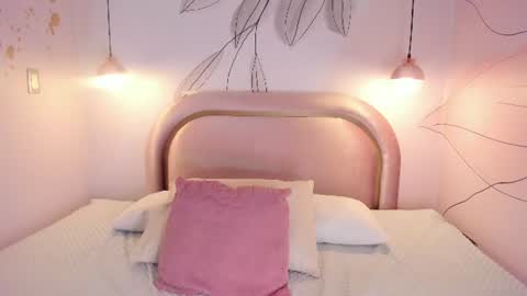 Lotti online show from August 2026 08:44:01 PM
