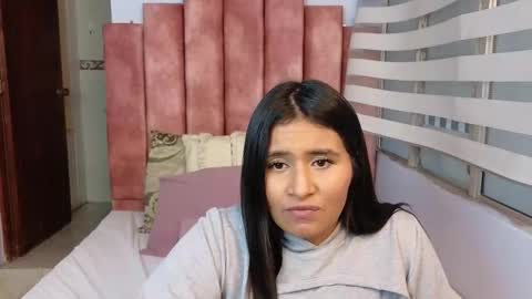  Lou Rosse  online show from March 2025 08:42:02 PM