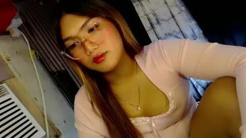 Snapshot of louheart chatting on December 2024 05:07:02 PM Sweet online show from December 2024 05:07:02 PM