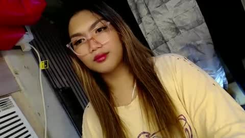 Snapshot of louheart chatting on December 2024 08:03:02 PM Sweet online show from December 2024 08:03:02 PM