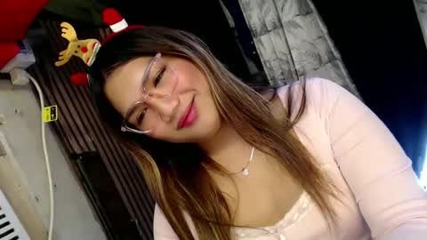 Snapshot of louheart chatting on December 2024 12:30:02 AM Sweet online show from December 2024 12:30:02 AM