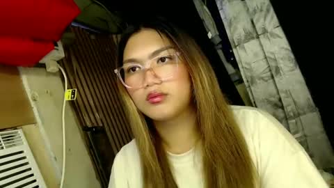 Snapshot of louheart chatting on January 2025 01:27:02 AM Sweet online show from January 2025 01:27:02 AM