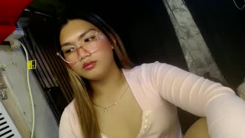 Snapshot of louheart chatting on January 2025 06:17:01 AM Sweet online show from January 2025 06:17:01 AM