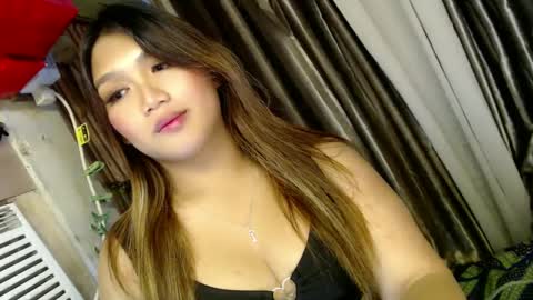 Snapshot of louheart chatting on February 2025 07:28:01 PM Sweet online show from February 2025 07:28:01 PM