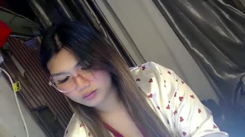 Snapshot of louheart chatting on March 2025 02:10:02 AM Sweet online show from March 2025 02:10:02 AM