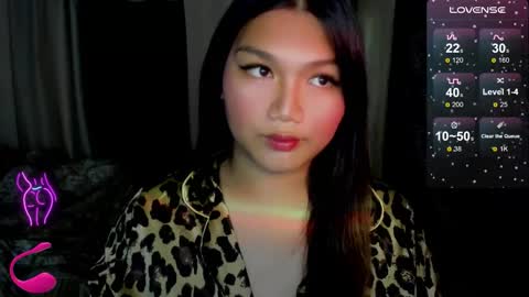 Snapshot of louheart chatting on December 2025 07:03:02 AM Sweet online show from December 2025 07:03:02 AM