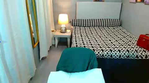 Cathy online show from February 2025 12:49:01 PM