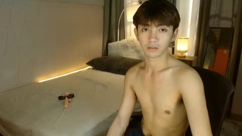 Snapshot of louieismy_name chatting on December 2024 03:05:02 AM ignot ursh online show from December 2024 03:05:02 AM