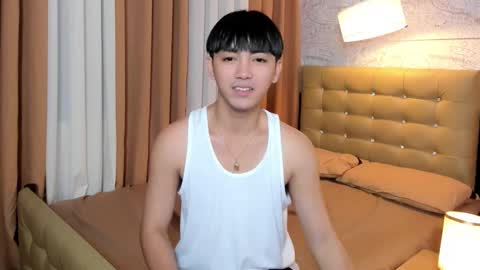 Snapshot of louieismy_name chatting on October 2025 04:45:02 AM ignot ursh online show from October 2025 04:45:02 AM