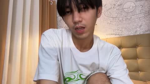 Snapshot of louieismy_name chatting on March 2026 11:10:01 PM ignot ursh online show from March 2026 11:10:01 PM