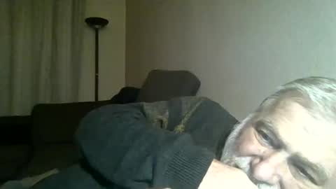 louis_chokdee online show from December 2024 04:31:01 PM