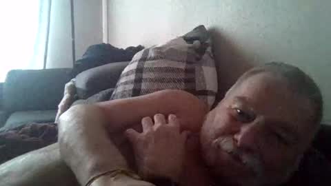 louis_chokdee online show from February 2025 04:32:01 PM