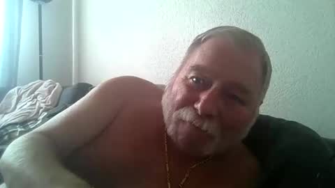 louis_chokdee online show from September 2025 03:03:02 PM