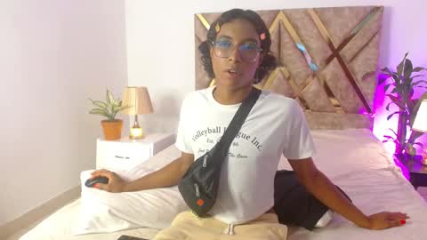 Snapshot of louis_hardstar chatting on December 2024 08:53:02 PM Louis Valdz online show from December 2024 08:53:02 PM