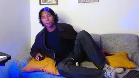 Snapshot of louis_hardstar chatting on January 2025 12:39:01 PM Louis Valdz online show from January 2025 12:39:01 PM