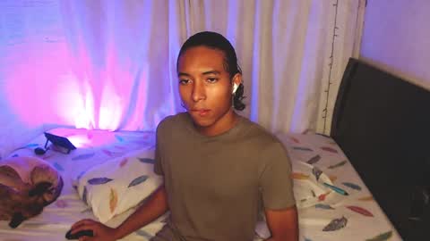 Snapshot of louis_hardstar chatting on February 2025 06:12:01 AM Louis Valdz online show from February 2025 06:12:01 AM