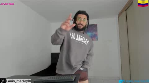 louis_marley_ online show from October 2025 03:55:02 PM