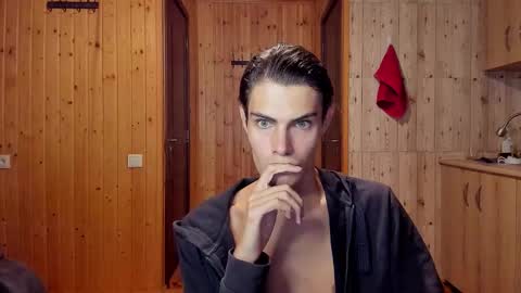 Snapshot of louis_preston chatting on September 2025 02:38:01 PM Mark online show from September 2025 02:38:01 PM