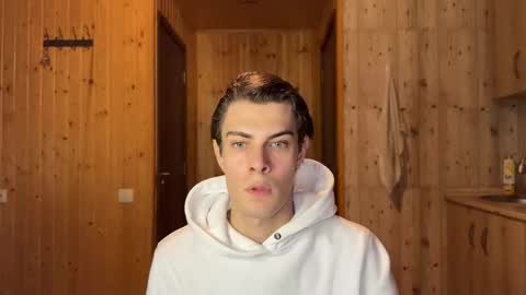 Snapshot of louis_preston chatting on January 2026 11:20:02 PM Mark online show from January 2026 11:20:02 PM