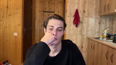 Snapshot of louis_preston chatting on February 2026 12:15:02 AM Mark online show from February 2026 12:15:02 AM