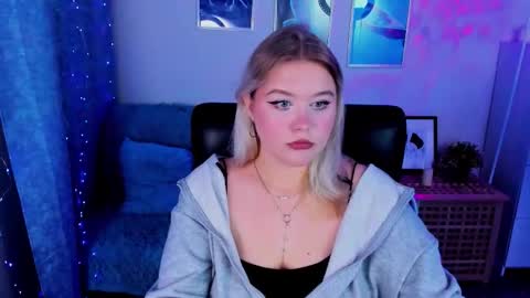 Loise online show from October 2025 03:23:02 PM