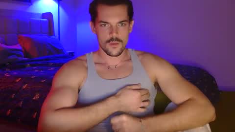 Snapshot of louisvalmer chatting on November 2025 02:33:01 AM Louis Valmer online show from November 2025 02:33:01 AM