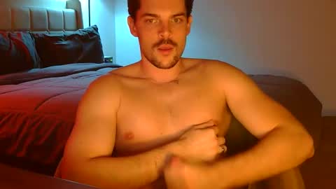 Snapshot of louisvalmer chatting on February 2026 03:48:01 AM Louis Valmer online show from February 2026 03:48:01 AM