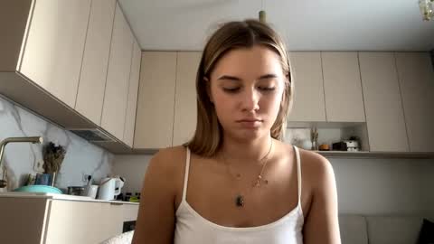 Eliza online show from April 2026 01:23:01 PM