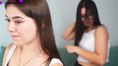 Brook and Del online show from September 2025 04:34:02 AM