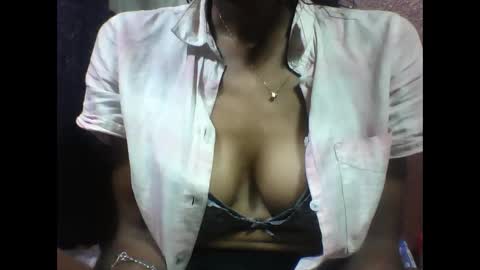 lovaelisa online show from November 2025 07:30:02 AM
