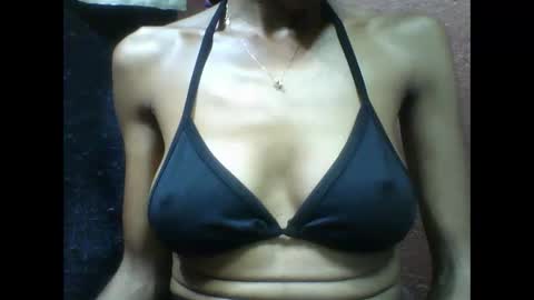 lovaelisa online show from December 2025 03:05:01 PM