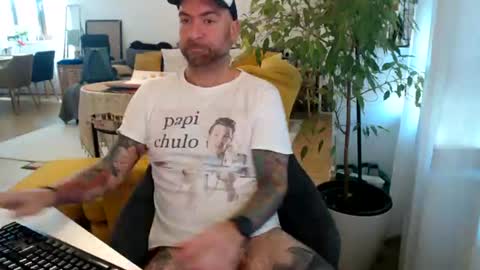 Guapito online show from June 2026 08:48:01 AM
