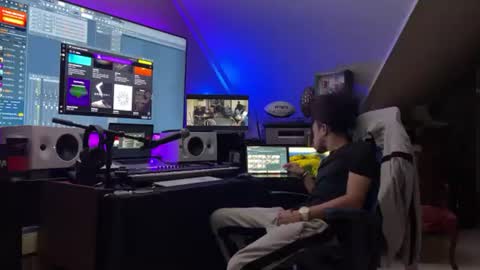 Prynce online show from July 2026 05:12:02 AM