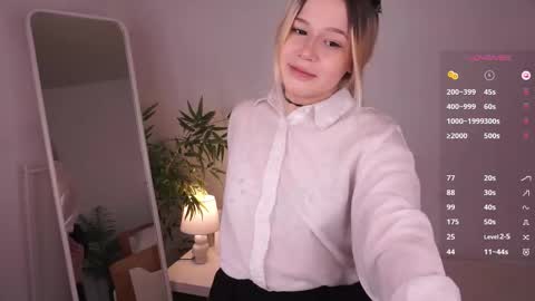 Eva online show from December 2025 01:06:01 PM