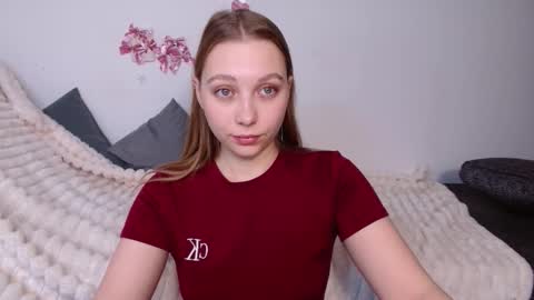 love bella  online show from February 2026 12:08:01 AM