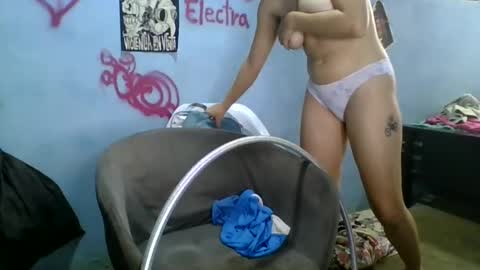 love_electra online show from February 2025 03:52:01 PM