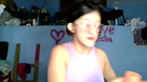 love_electra online show from September 2025 02:43:01 PM
