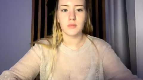 Megan online show from November 2025 04:28:01 PM