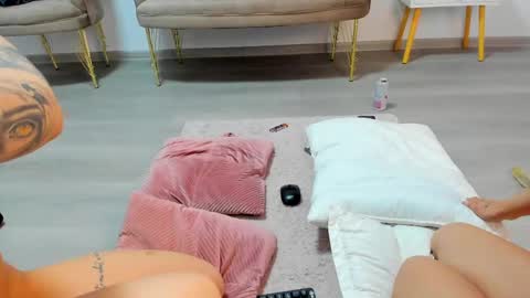 Andreea online show from May 2026 09:17:01 AM