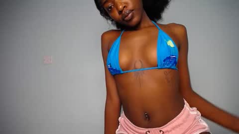 Miah online show from October 2025 10:08:02 PM