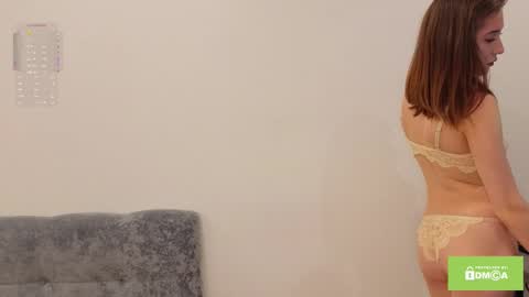 Snapshot of love_polly chatting on October 2025 07:20:02 AM Polly online show from October 2025 07:20:02 AM