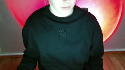 Vivian online show from January 2026 12:10:01 PM