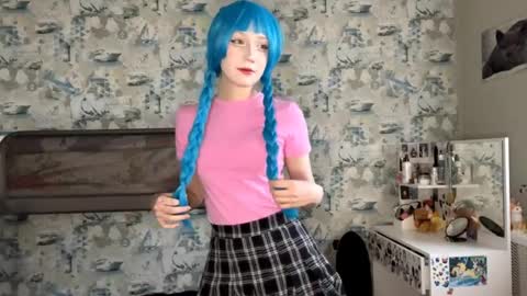 Snapshot of love_you_kim chatting on April 2026 01:45:02 PM Kim online show from April 2026 01:45:02 PM